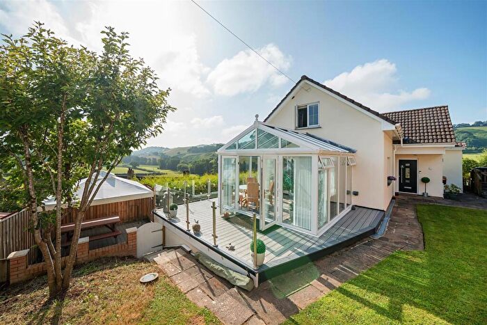 4 Bedroom Detached House For Sale In Station Hill, Swimbridge, Barnstaple, EX32