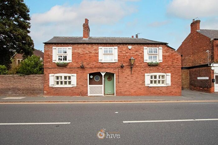 3 Bedroom Detached House For Sale In High Street, Hatfield, Doncaster, DN7