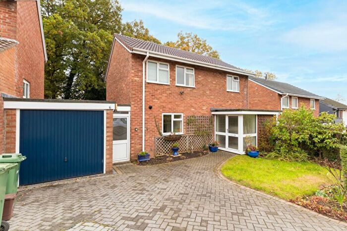 3 Bedroom Detached House For Sale In Garw Wood Drive, Croesyceiliog, NP44