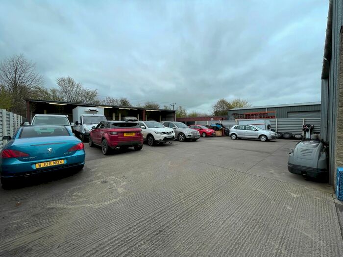 Garage / Parking To Rent In Somerton Business Park, Bancombe Road, Somerton, TA11