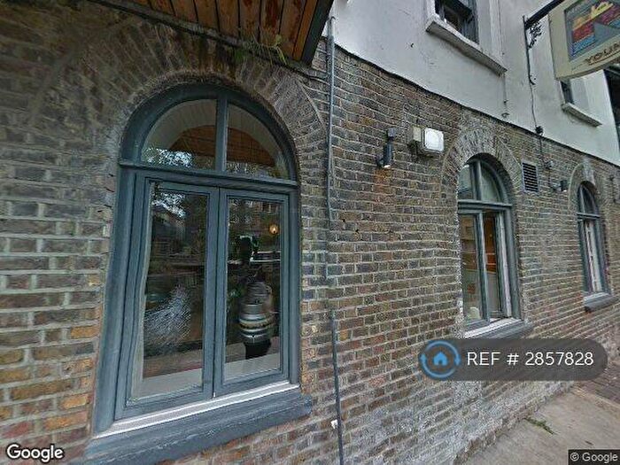 1 Bedroom House Boat To Rent In Islington, London, N18