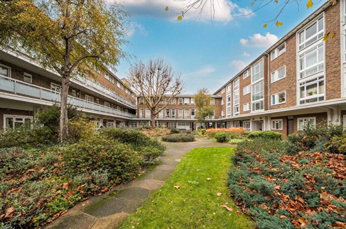1 Bedroom Flat For Sale In Renfrew Road, Dryden Court Renfrew Road, SE11