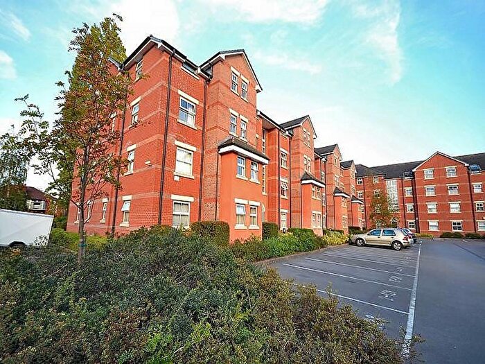 2 Bedroom Flat To Rent In School Lane, Didsbury, Manchester, M20