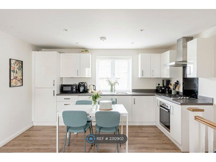 2 Bedroom Terraced House To Rent In Wood Street, Bristol, BS34