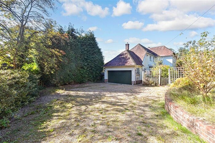 4 Bedroom Detached House For Sale In Monkmead Lane, West Chiltington, Pulborough, West Sussex, RH20