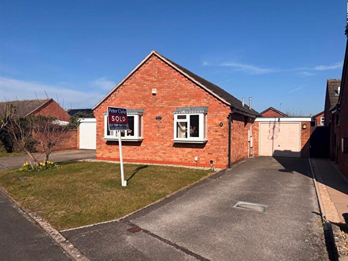 2 Bedroom Detached Bungalow For Sale In Cranwell Drive, Wellesbourne, Warwick, CV35
