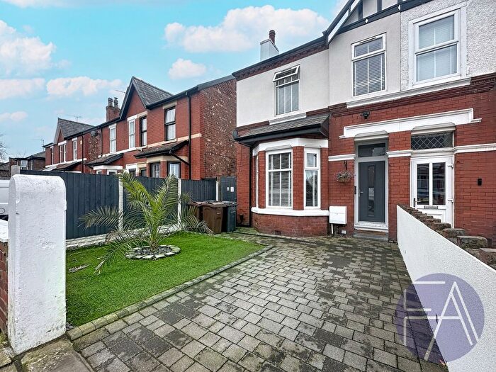 3 Bedroom Semi Detached House For Sale In Clifton Road, Southport, Merseyside, PR8
