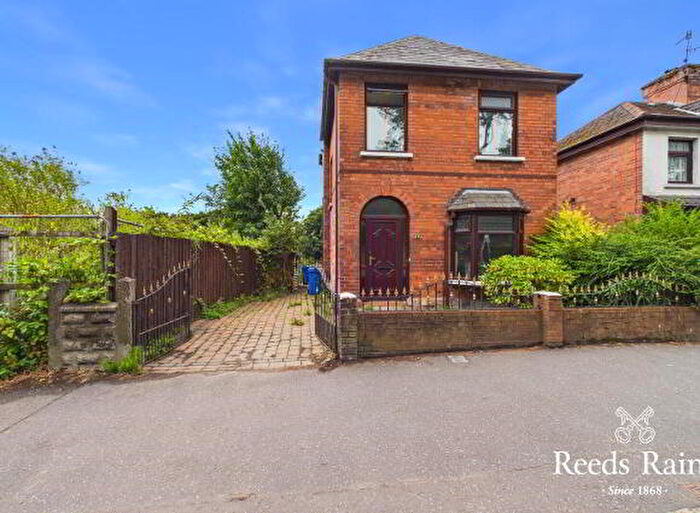 3 Bedroom Detached House For Sale In Falls Road, Belfast, BT12