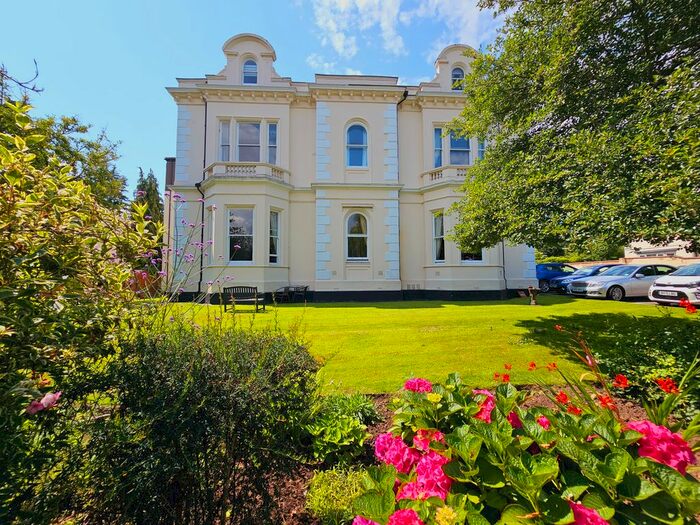 1 Bedroom Flat To Rent In Kenilworth Road, Leamington Spa, CV32