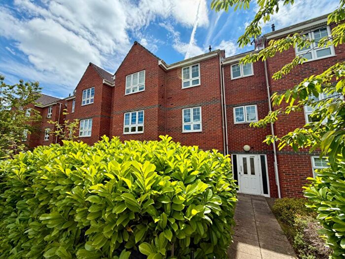 2 Bedroom Apartment For Sale In Kenton Lane, Newcastle Upon Tyne, Tyne And Wear, NE3