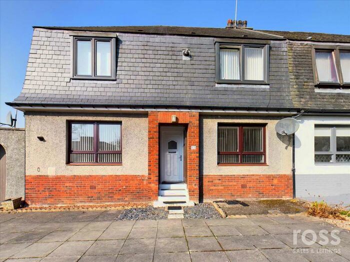 2 Bedroom Flat To Rent In Damshot Road, Pollok, Glasgow, G53