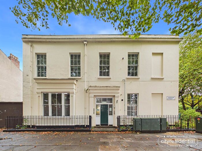 5 Bedroom Semi-Detached House For Sale In Sandon Street, Liverpool, L8
