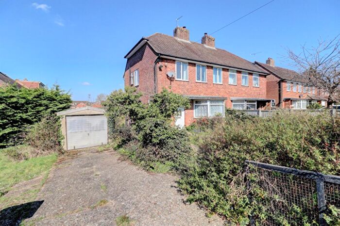 3 Bedroom Semi-Detached House For Sale In Curzon Avenue, Hazlemere, High Wycombe, Buckinghamshire, HP15