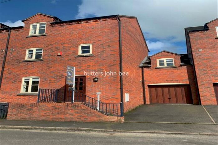 4 Bedroom Detached House To Rent In Barbridge Mere, CW5