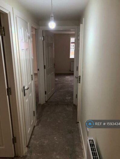 2 Bedroom Flat To Rent In Grayling Crescent, Leamington Spa, CV31