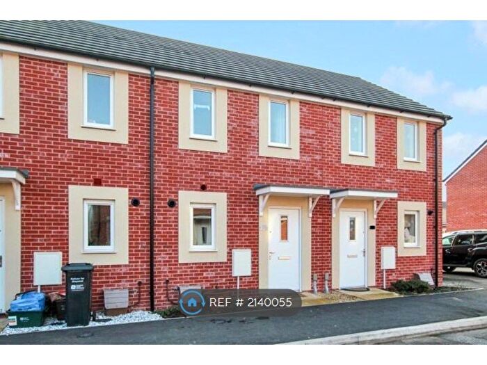 2 Bedroom Terraced House To Rent In Augusta Drive, Bridgwater, TA6