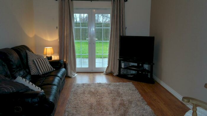 1 Bedroom Flat To Rent In Kensington Way, Leeds, LS10