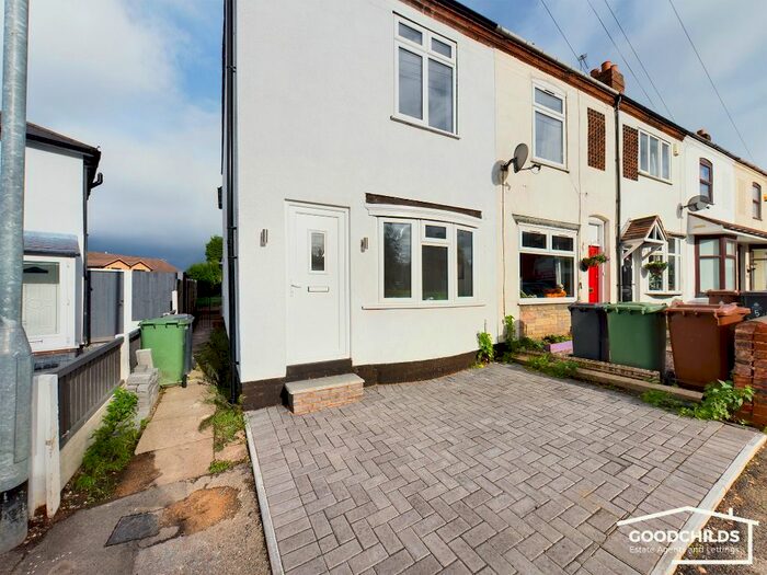 3 Bedroom Terraced House To Rent In Station Road, Rushall WS4