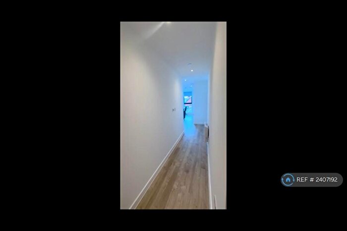 Studio To Rent In Springwell Square, Derby, DE1