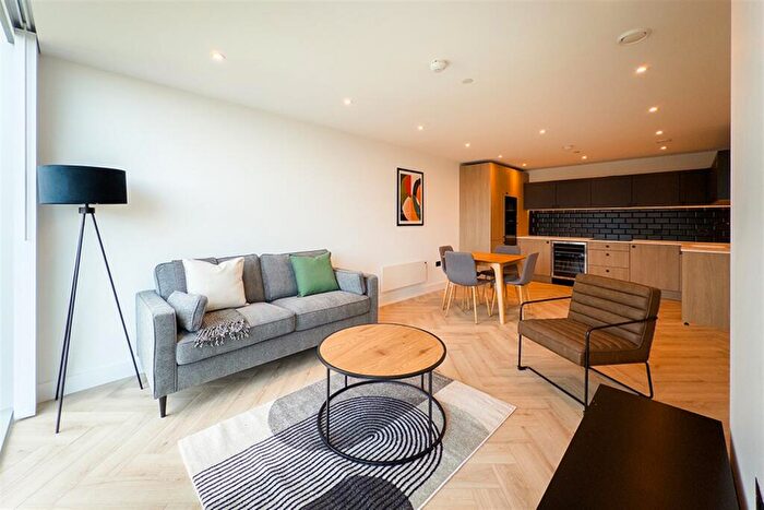 2 Bedroom Apartment To Rent In Bankside, Colliers Yard, M3