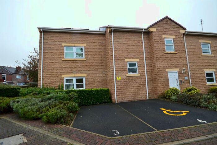2 Bedroom Flat To Rent In Wentworth Mews, Ackworth, Pontefract, WF7