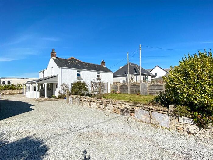 3 Bedroom Cottage For Sale In Beautifully Presented Character Cottage, Breage, TR13