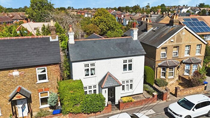 3 Bedroom Detached House For Sale In Eastfield Road, Burnham, SL1