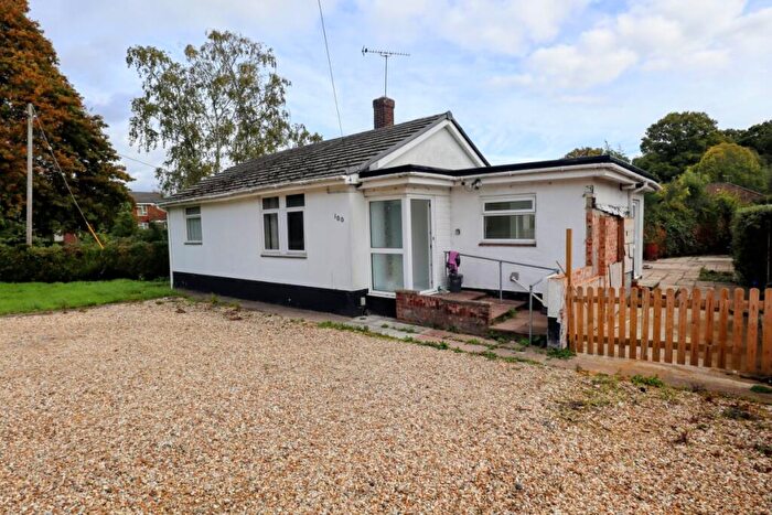4 Bedroom Detached Bungalow For Sale In Rownhams Road, Southampton, SO52
