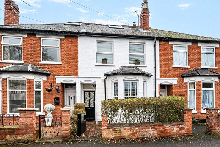 3 Bedroom Terraced House For Sale In East Road, Maidenhead, Berkshire, SL6