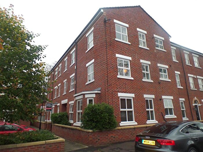 2 Bedroom Apartment To Rent In Elm Grove, Didsbury, Manchester, M20