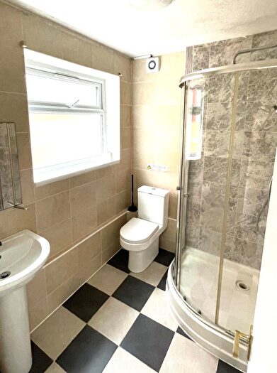 5 Bedroom Property To Rent In Harrison Road, SO17