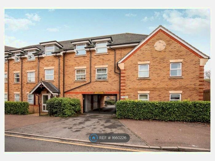 1 Bedroom Flat To Rent In Victoria Place, Woking, GU21