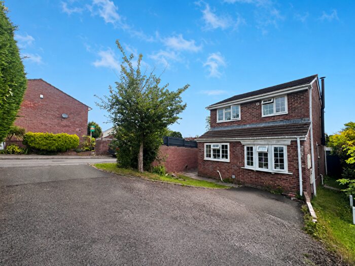 3 Bedroom Detached House For Sale In Sundew Close, Llandaff, Cardiff, CF5
