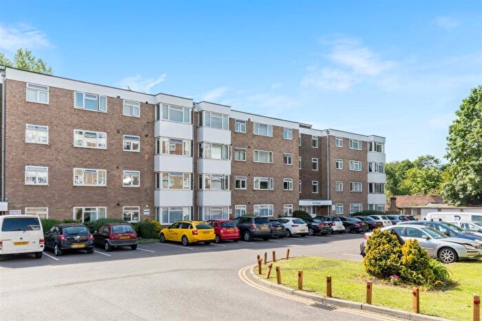 2 Bedroom Flat For Sale In The Priory, London Road, Patcham, Brighton, BN1