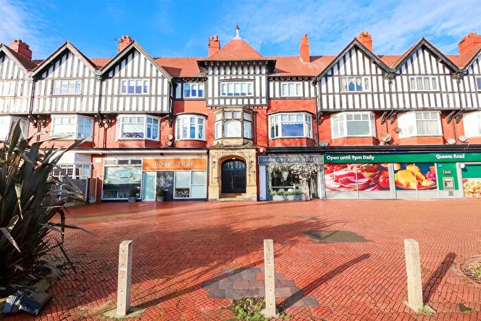 2 Bedroom Flat For Sale In Hesketh Park Mansions, Queens Road, Southport, Merseyside, PR9