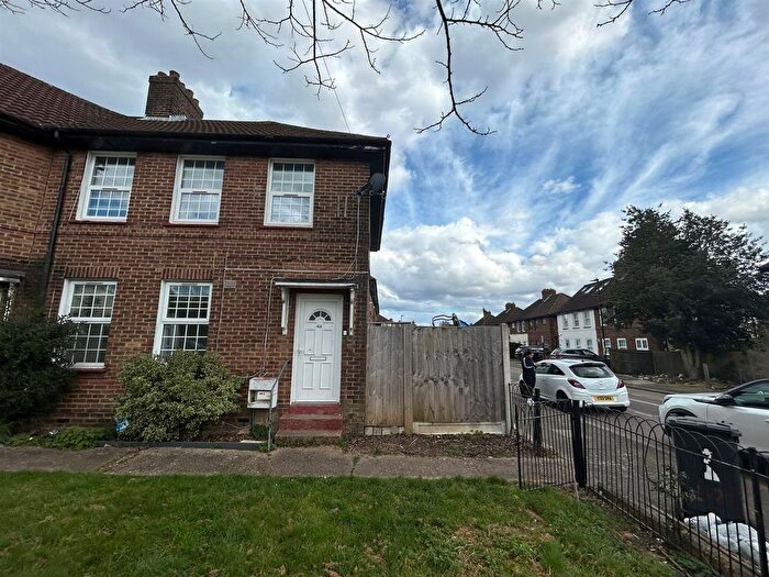 3 Bedroom Property To Rent In Fenton Road, London, N17