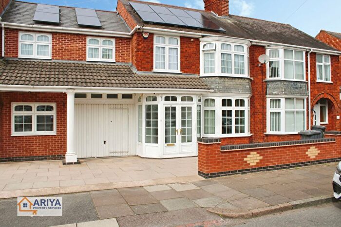 4 Bedroom Terraced House For Sale In Nansen Road, Evington, Leicester, LE5