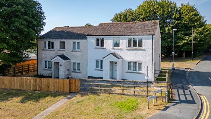 1 Bedroom Flat For Sale In Hallgarth, Hipswell, DL9