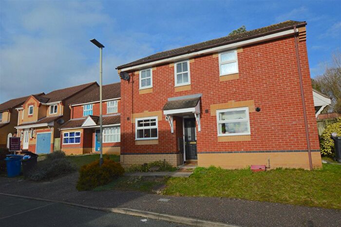 2 Bedroom Property To Rent In Edrich Way, Norwich, NR5