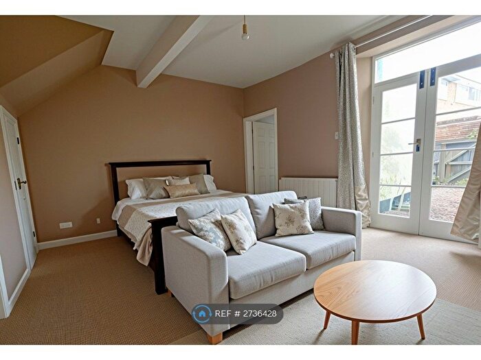 Studio To Rent In Alphington Street, Exeter, EX2