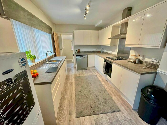 3 Bedroom Terraced House To Rent In Fox Street, Sunderland, SR2