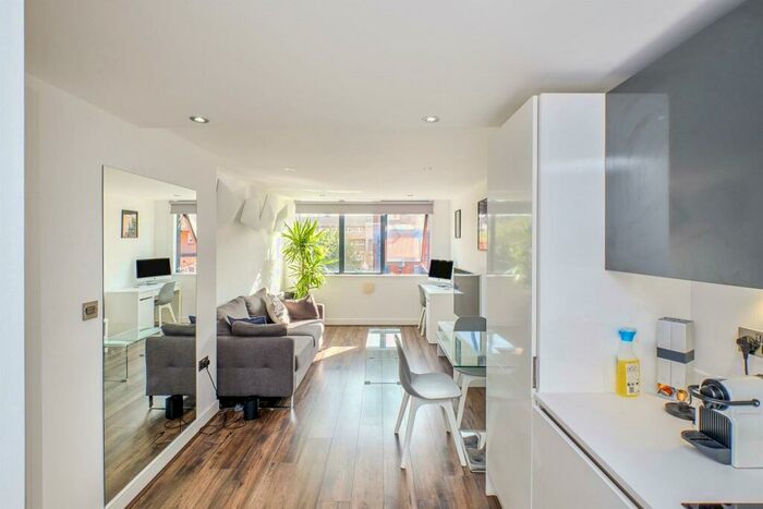 1 Bedroom Apartment To Rent In Wrentham Street, Birmingham, B5