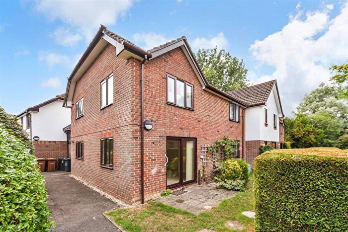2 Bedroom Maisonette For Sale In Carters Meadow, Charlton, Andover, SP10