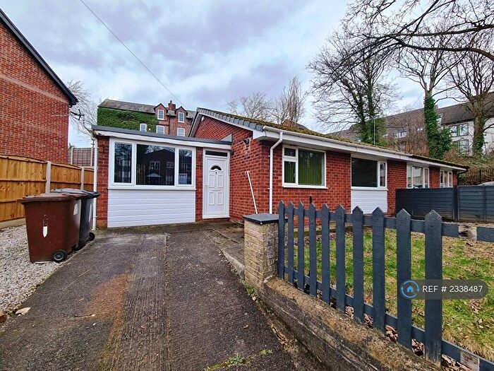 3 Bedroom Bungalow To Rent In Priory Place, Salford, M7