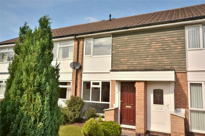 2 Bedroom Town House To Rent In Nursery Lane, Moortown, Leeds, LS17