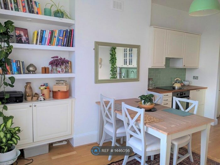 1 Bedroom Flat To Rent In Forest Gate, London, E7