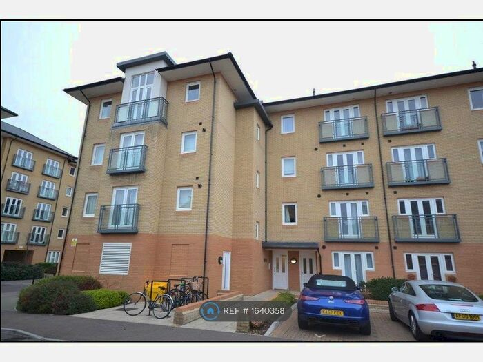 2 Bedroom Flat To Rent In Hampden Gardens, Cambridge, CB1