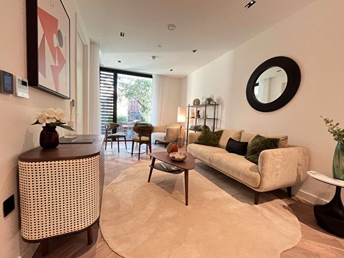 1 Bedroom Flat To Rent In Cluny Mews, London, SW5