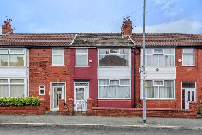 3 Bedroom Terraced House To Rent In Turnbull Road, Manchester, M18