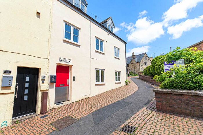 1 Bedroom Apartment For Sale In Swan House, Swan Lane, Stroud, GL5